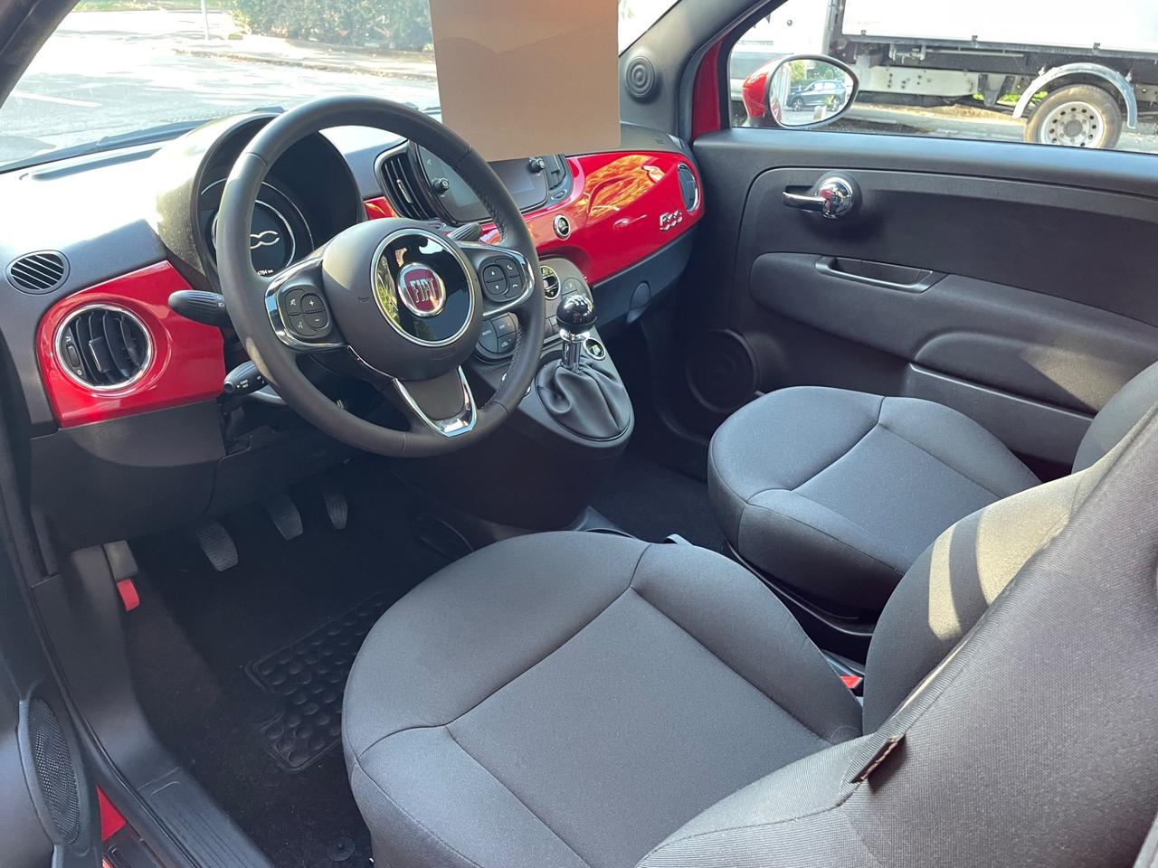 Fiat 500 1.0 Hybrid Dolcevita