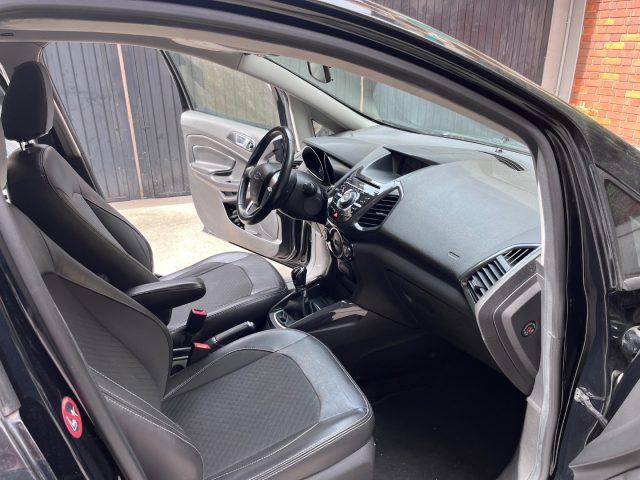 FORD EcoSport 1.5 TDCi 95 CV Titanium euro 6 full optional