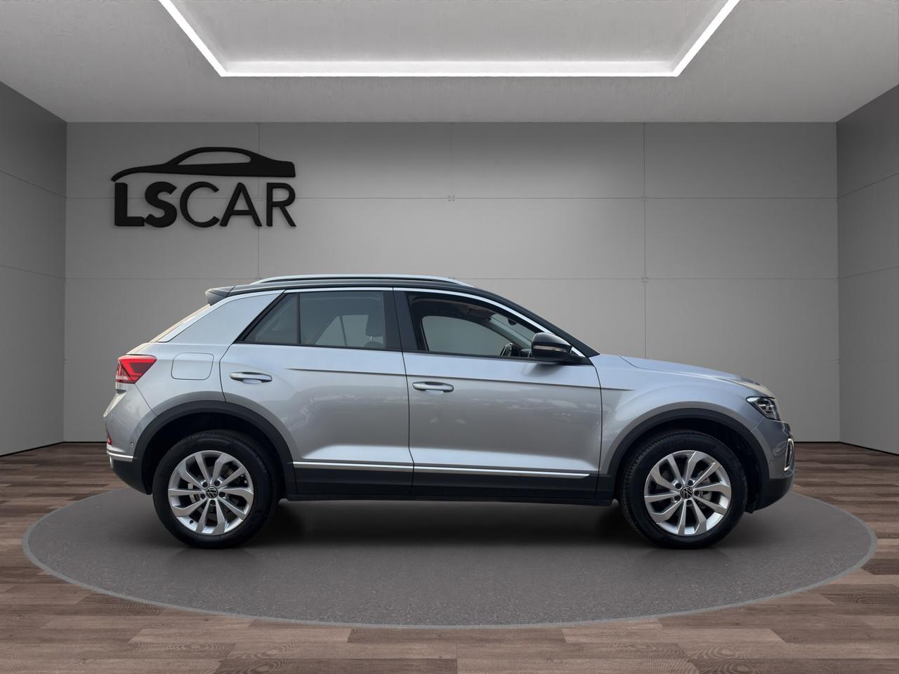 Volkswagen T-Roc 1.0 tsi STYLE 110cv - Unipro - Promo Finanziamento - Garanzia - Virtual Cockpit - Navi Pro - Retrocamera - IQ Light