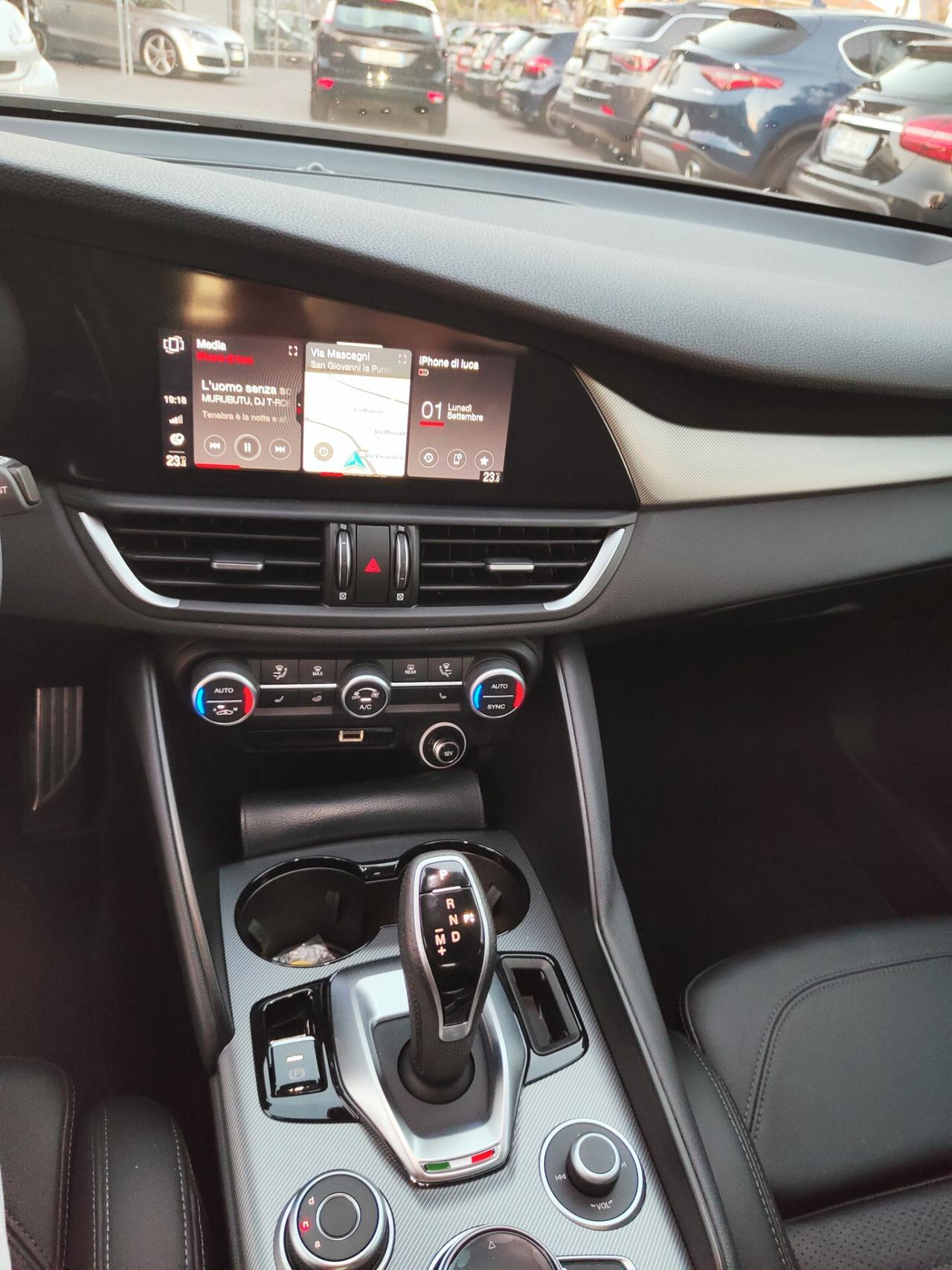 Alfa Romeo Giulia 2.0 Turbo 280 CV AT8 AWD Q4 Veloce km 0