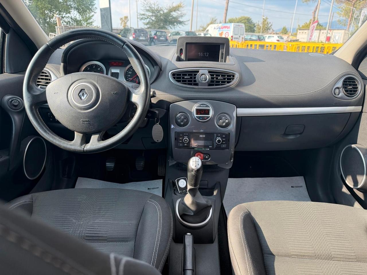 Renault Clio 1.5 DCI 75CV 5P DYNAMIQUE 2011