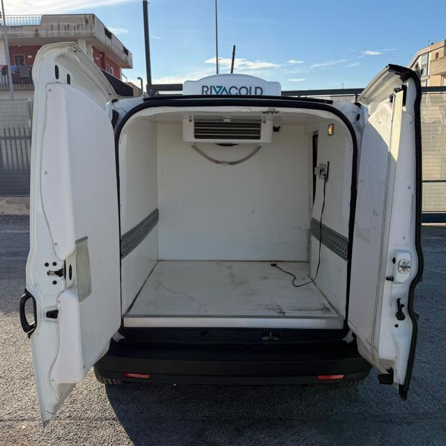 FIAT DOBLO 1.6 MJ 105CV FURG.ISOT.GRUPPO FRIGO 3P. '22