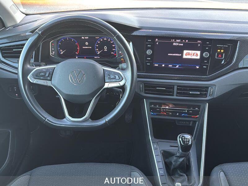 Volkswagen Polo VI 2022 1.0 tsi Life 95cv