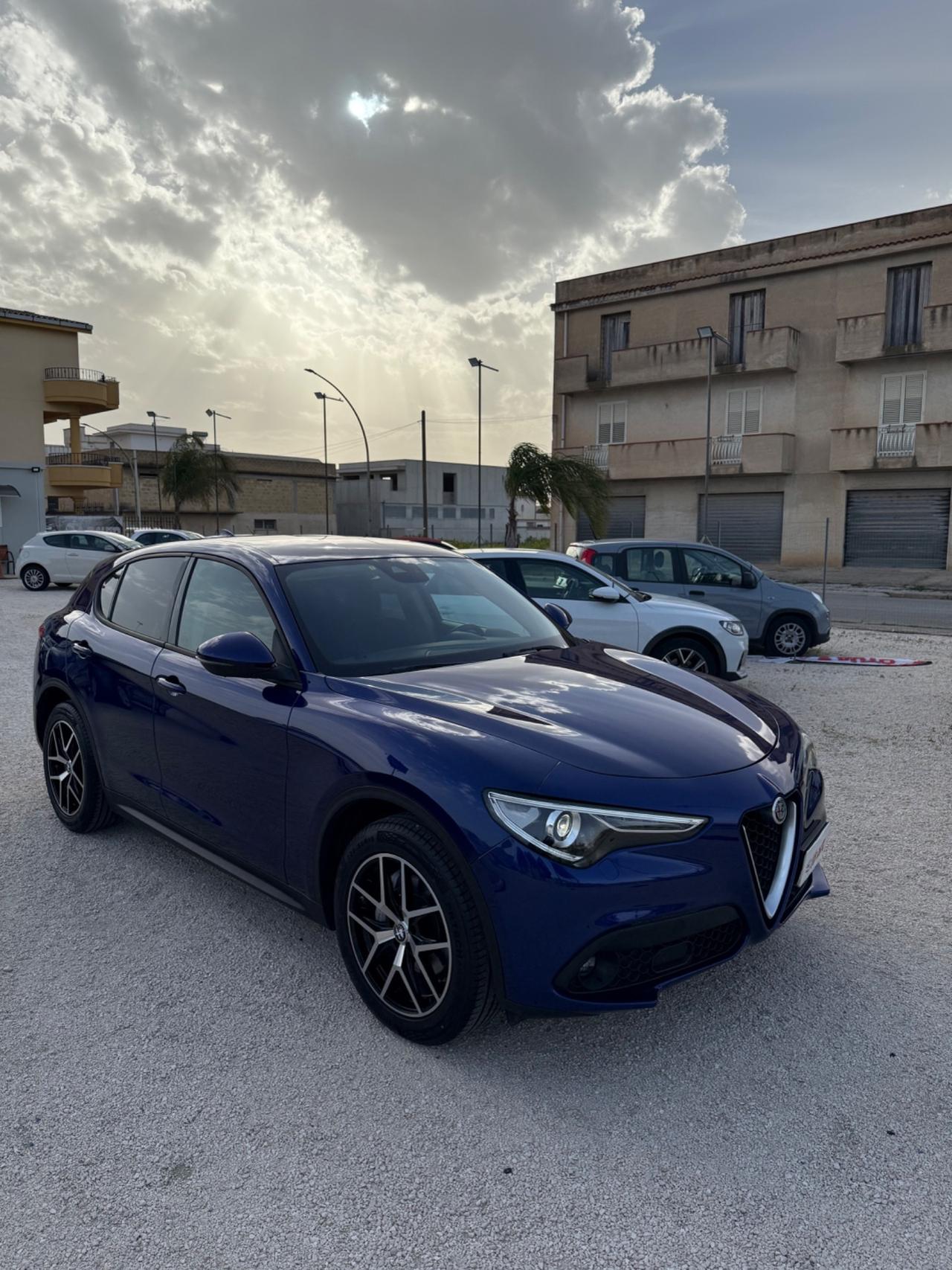 Alfa Romeo Stelvio 2.2 Turbodiesel 190 CV AT8 RWD Executive