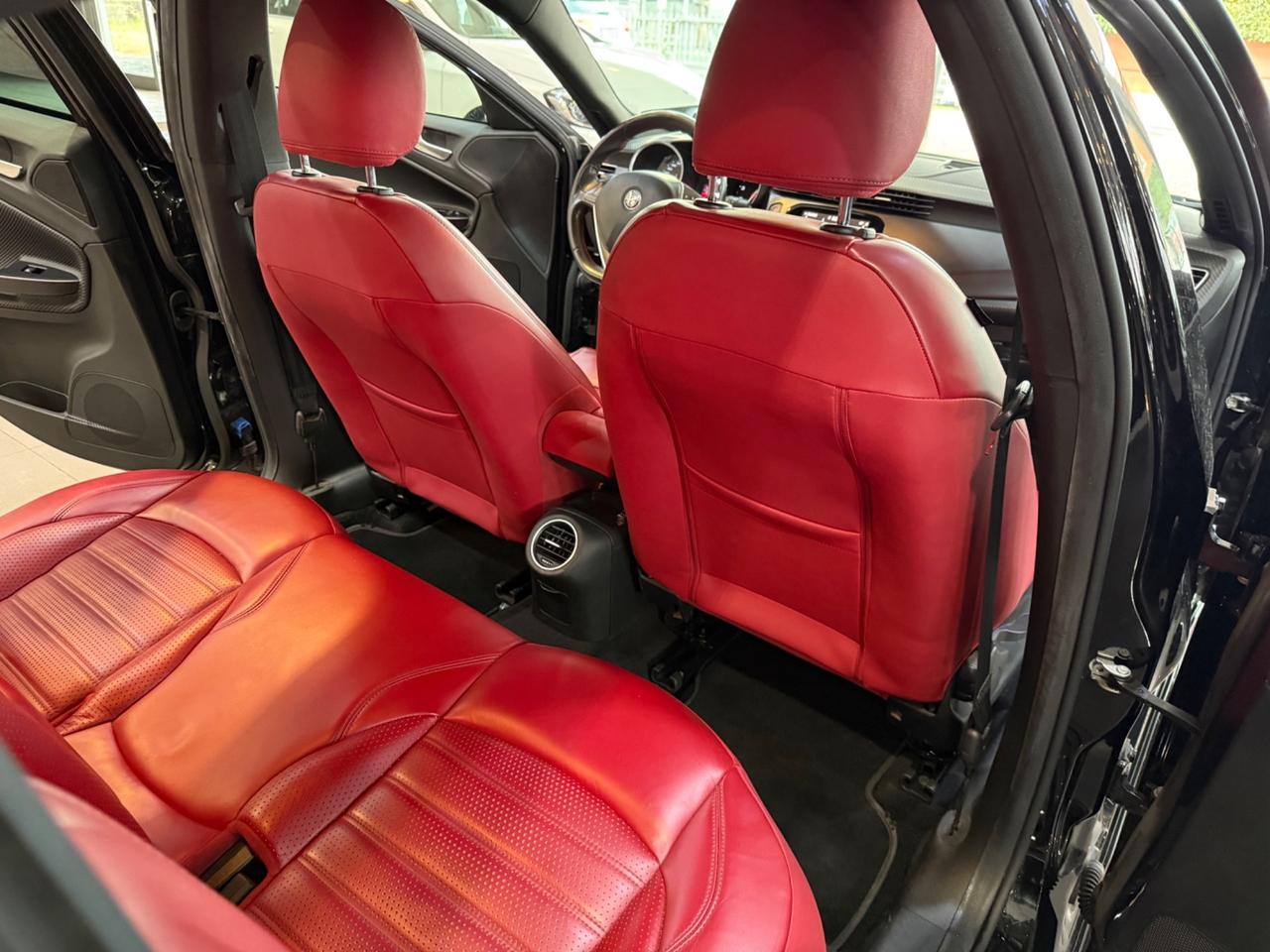 Alfa Romeo Giulietta 1750 turbo Veloce 240cv tct AUTO !! TETTO