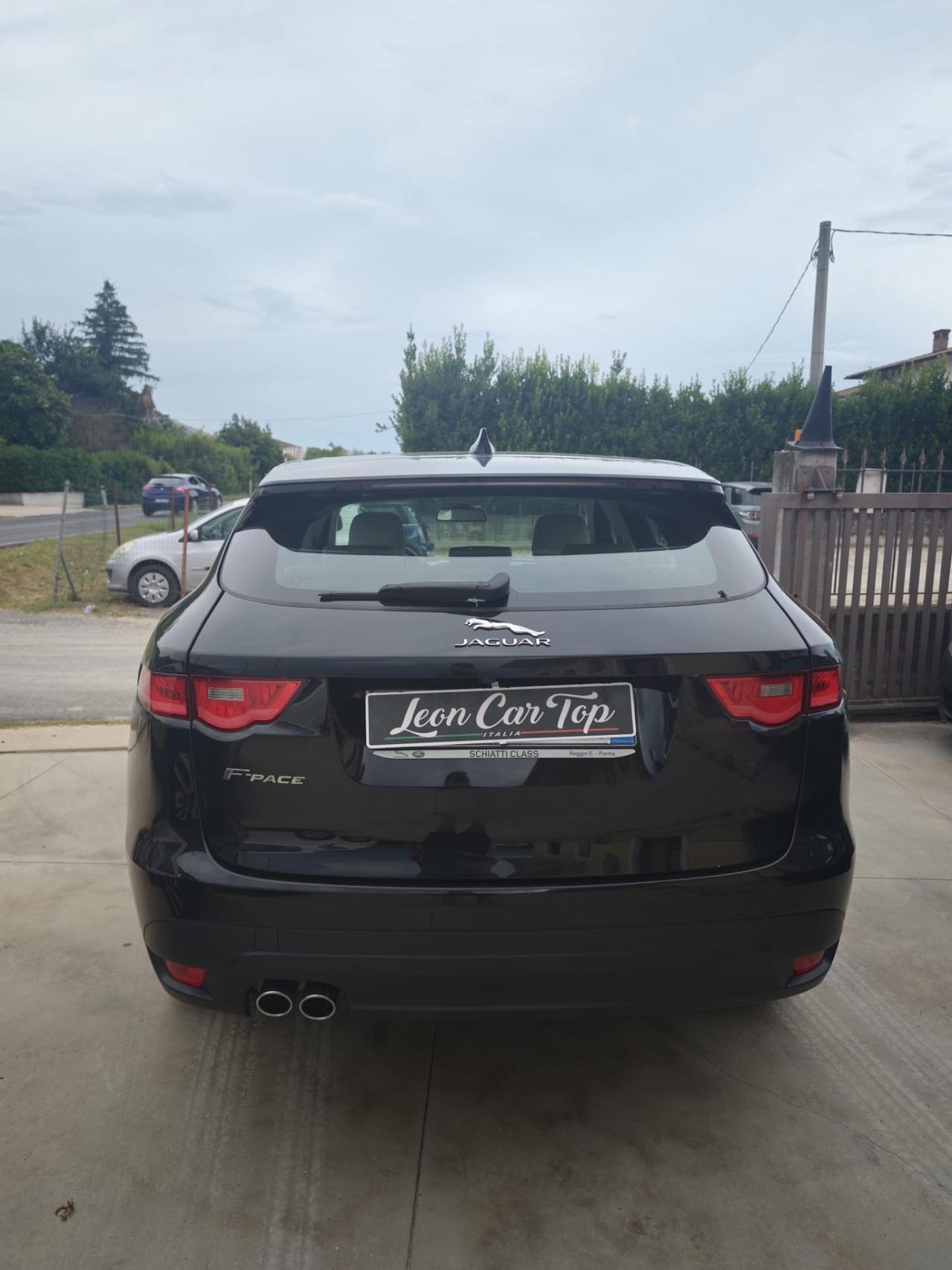 Jaguar F-Pace 2.0 D 180 CV Portfolio accetto permuta e finanziamento