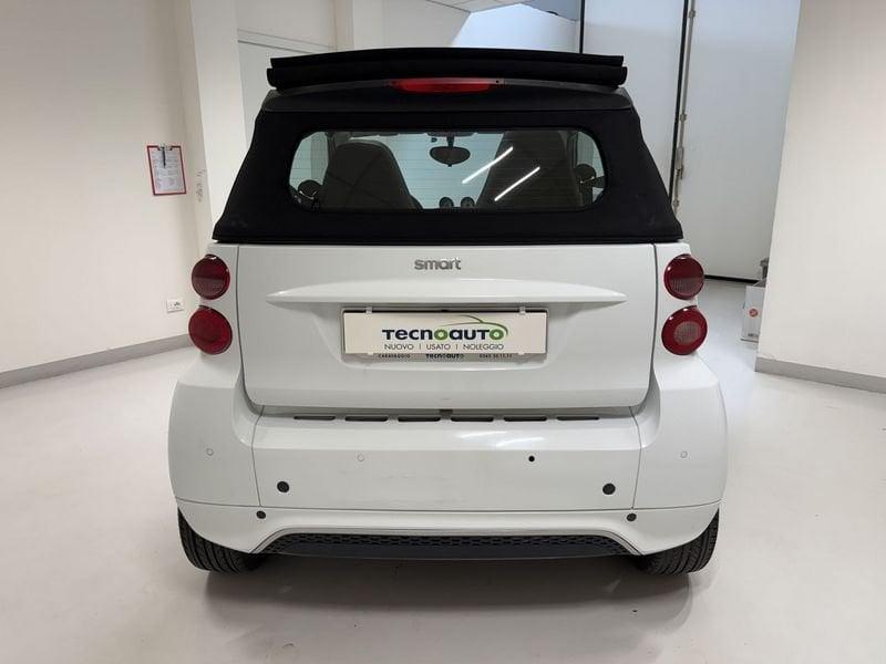 smart fortwo fortwo 1000 52 kW MHD cabrio passion