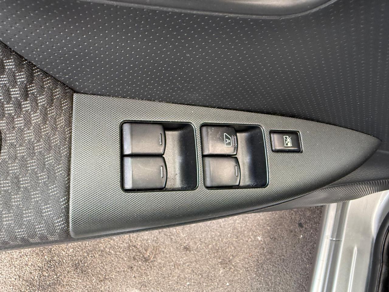 Nissan Note 1.4 Benzina
