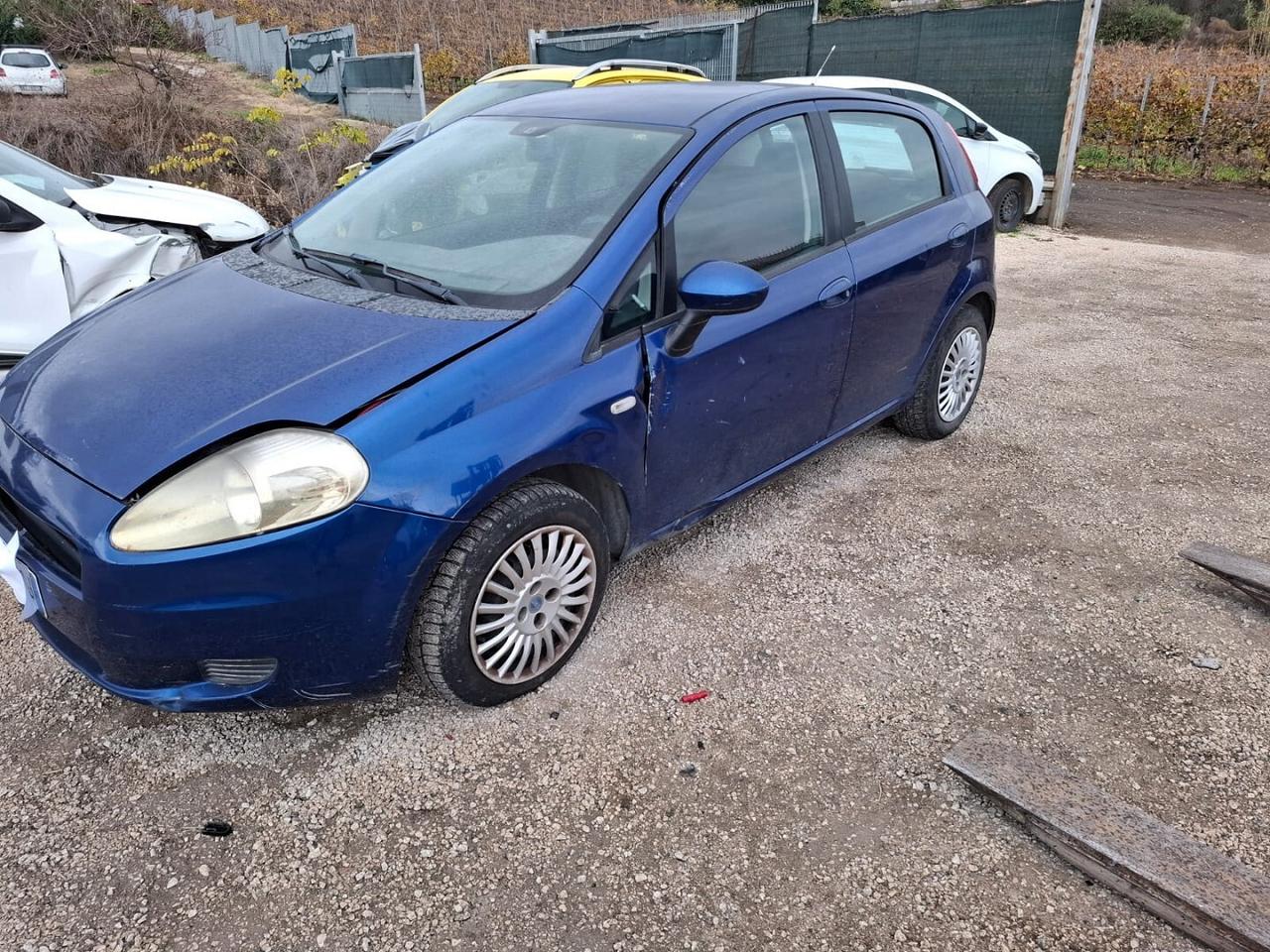 FIAT GRANDE PUNTO SINISTRO LIEVE 1.2 BENZINA