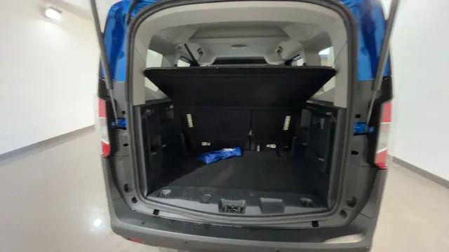 FORD Tourneo Courier 1.0 EcoBoost Powershift Titanium