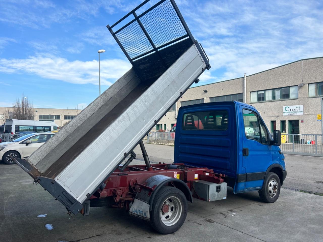 Iveco Daily 35c9 2.5Turbo RIBALTABILE TRILATERALE