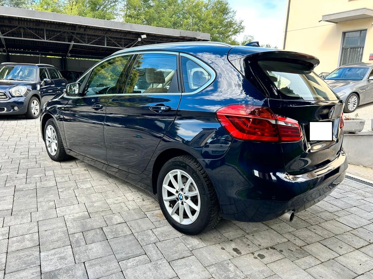 Bmw 2er Active Tourer 216d Active Tourer NAVI PELLE HEAD-UP