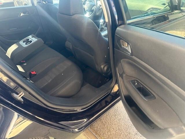 PEUGEOT 308 1,6 DIESEL FULL OPTIONAL