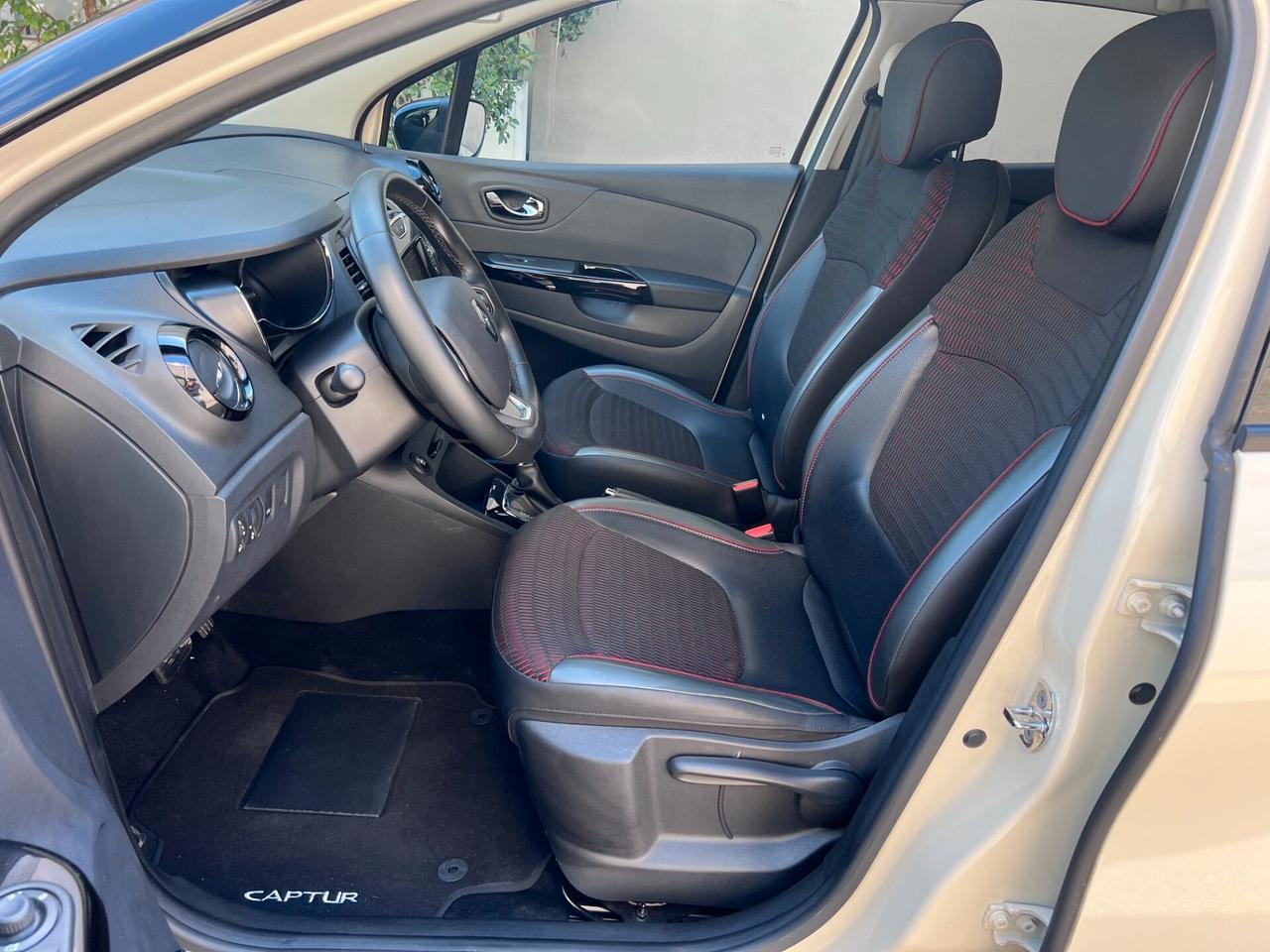 Renault Captur 1.5 dci Intens energy r-link 90cv edc AUTOM. E6 NAVICAMERA