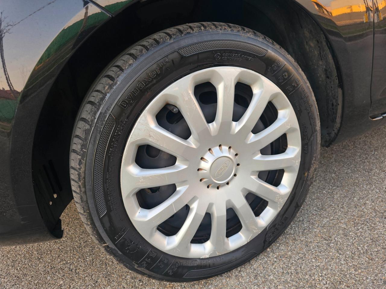 Ford Fiesta 1.4 TDCi 5p. Titanium