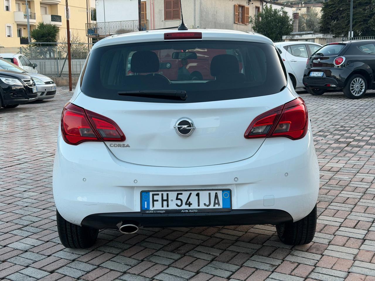 Opel Corsa 1.4 90CV GPL Tech 5 porte Innovation