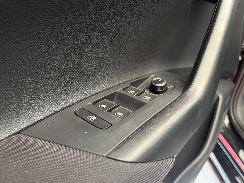 Volkswagen Taigo Taigo 1.0 tsi R-Line Plus 115cv