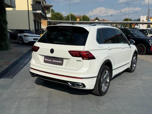 VOLKSWAGEN Tiguan 2.0 TDI 150 CV SCR DSG R-Line 4 MOTION