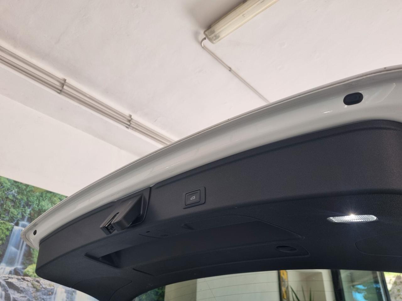 Audi A4 Avant 2.0 TFSI g-tron Business Sport