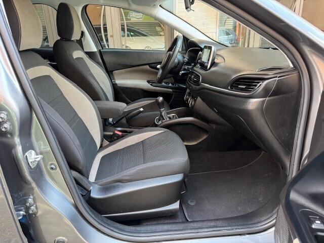Fiat Tipo 1.3 Mjt S&S SW Lounge