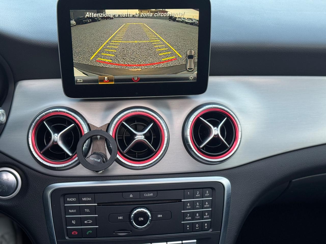 Mercedes-benz CLA 200 Automatico AMG line !