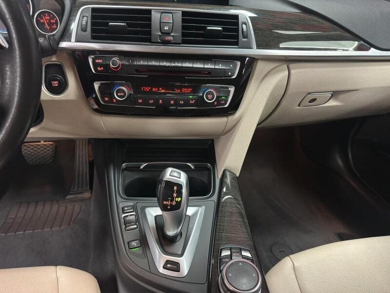 BMW Serie 3 (F30/31) 330e iPerformance Msport