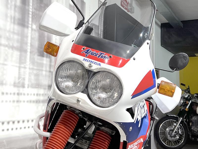 Honda Africa Twin 750 XRV