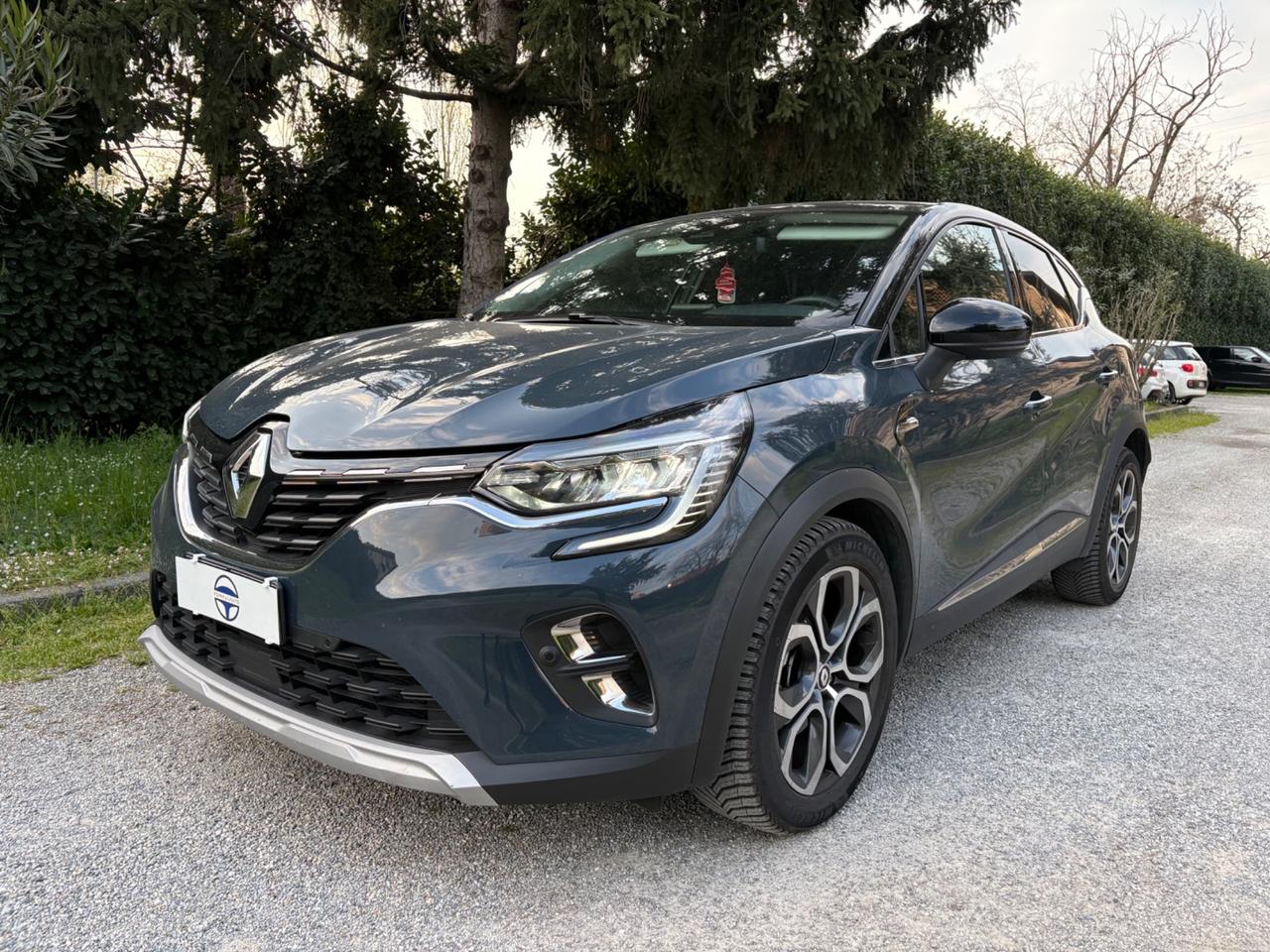 Renault Captur 1.6 E-Tech phev INTENS 160cv auto my2021