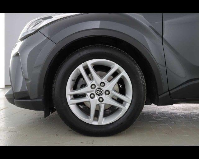 TOYOTA C-HR 1.8 Hybrid E-CVT Business