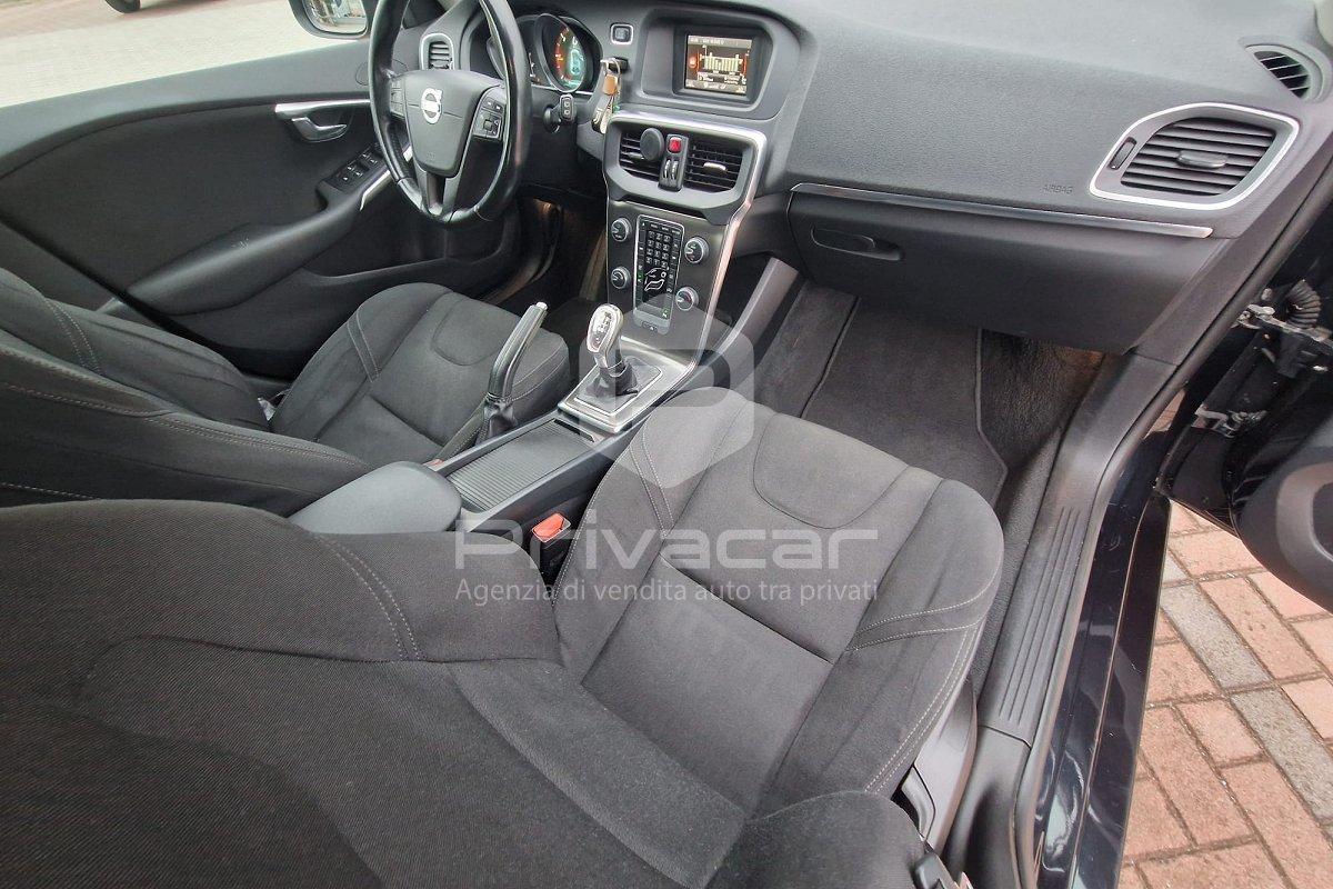 VOLVO V40 D2 1.6 Kinetic