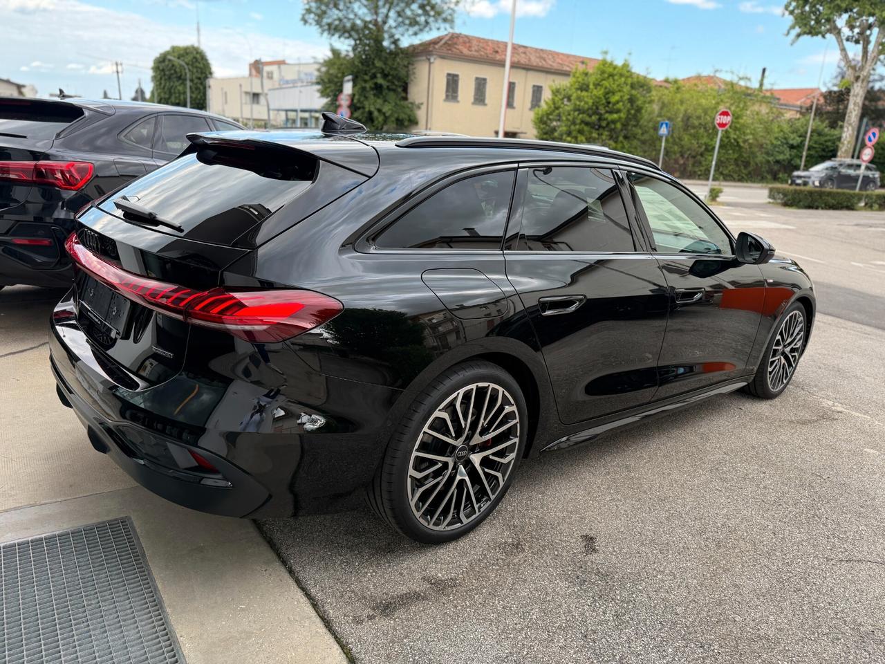 Audi A5 Avant TDI 150 kW mHEV+ S tronic quattro Line edition