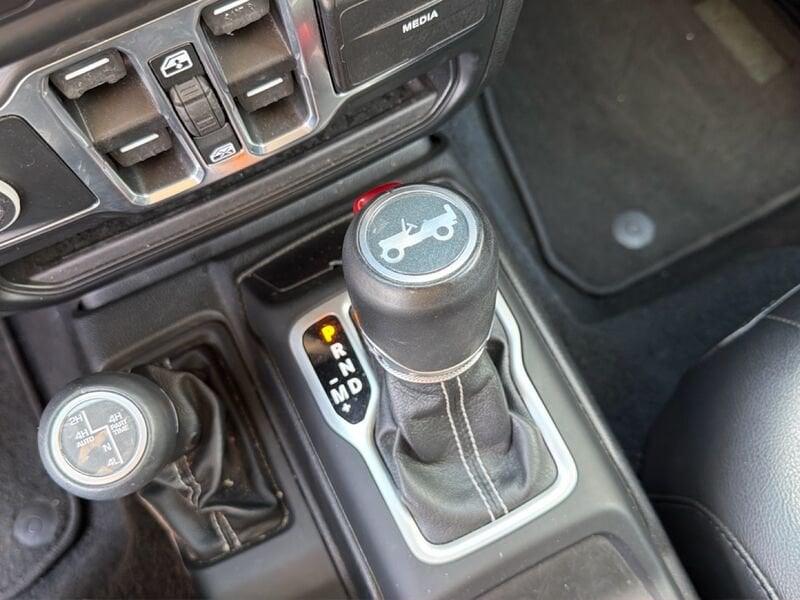 Jeep Wrangler Unlimited Unlimited 2.2 mjt II Sahara auto