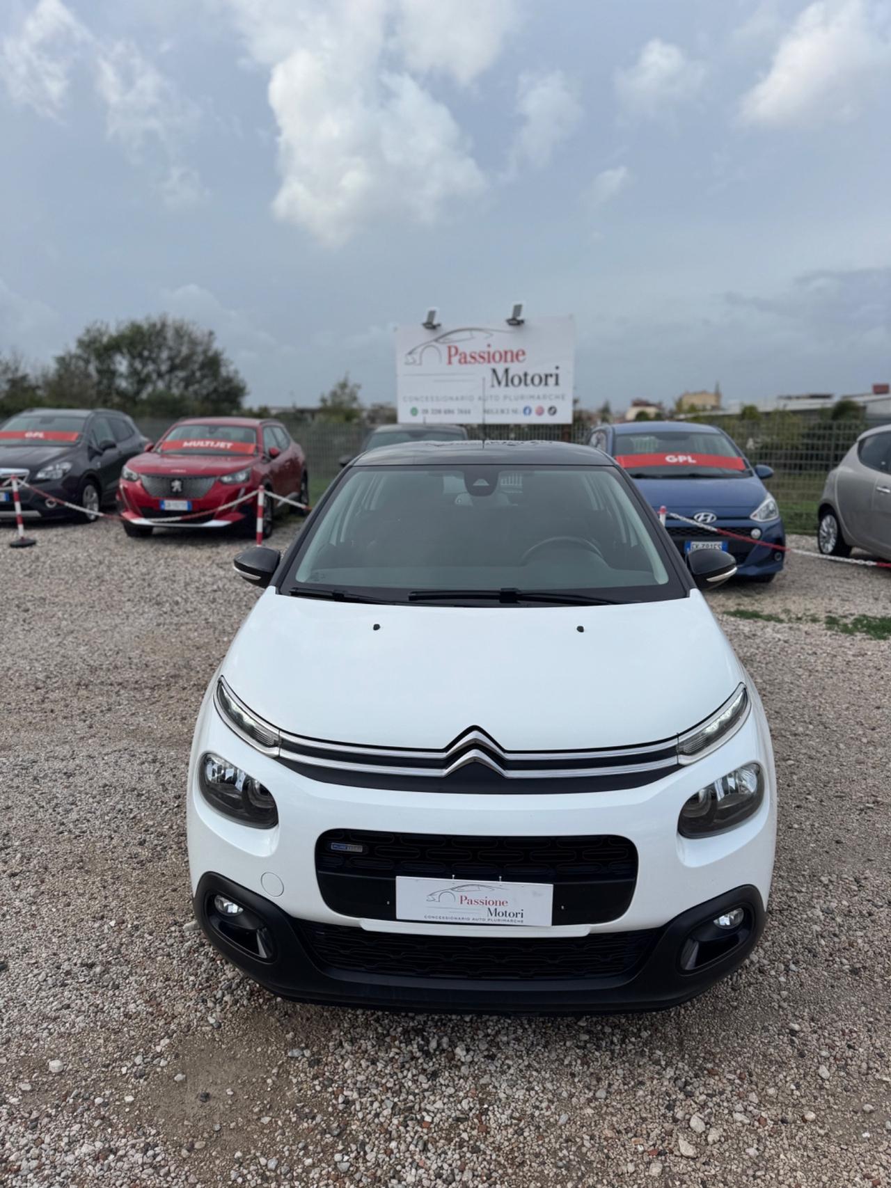 Citroen C3 PureTech 82 Shine bicolor