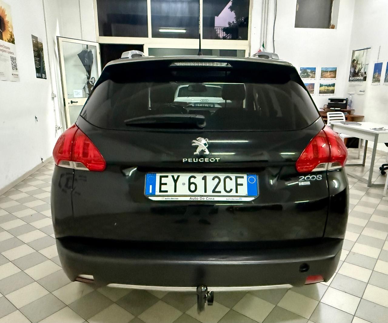 Peugeot 2008 BlueHDi 100 S&S Allure