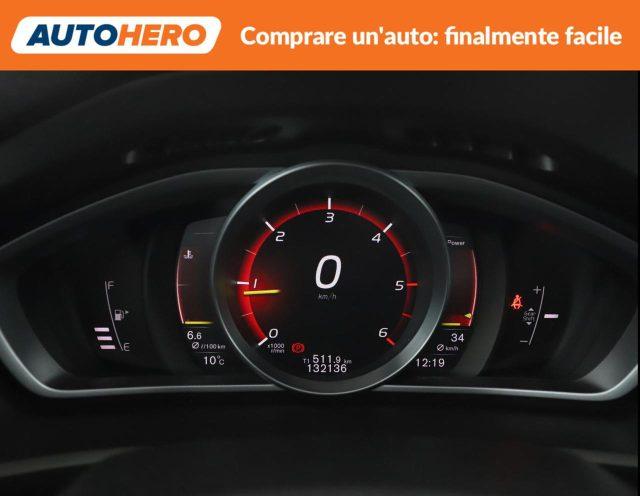 VOLVO V40 D2 R-design