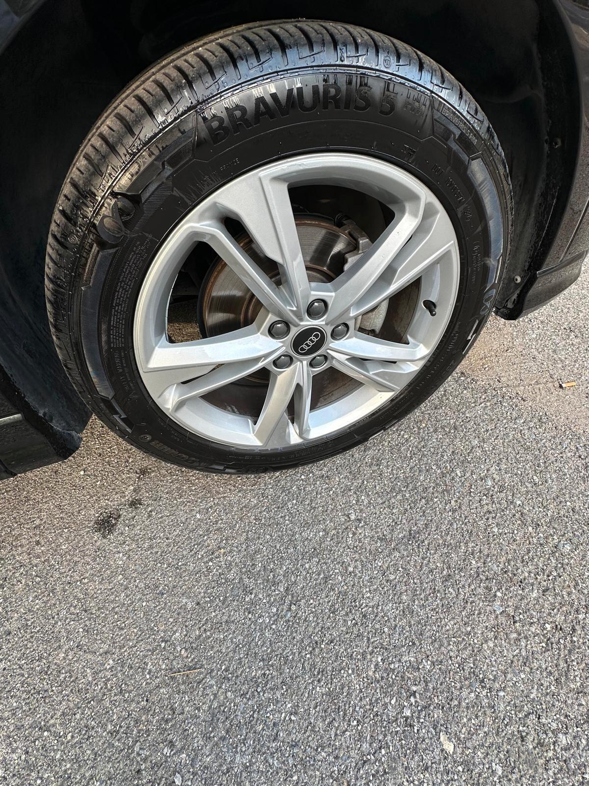 Audi Q3 35 TDI S tronic line edition