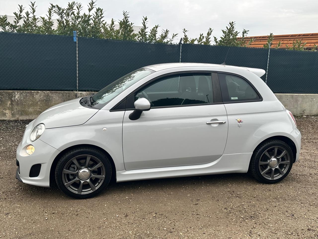 Abarth 595 1.4 Turbo T-Jet 140 CV