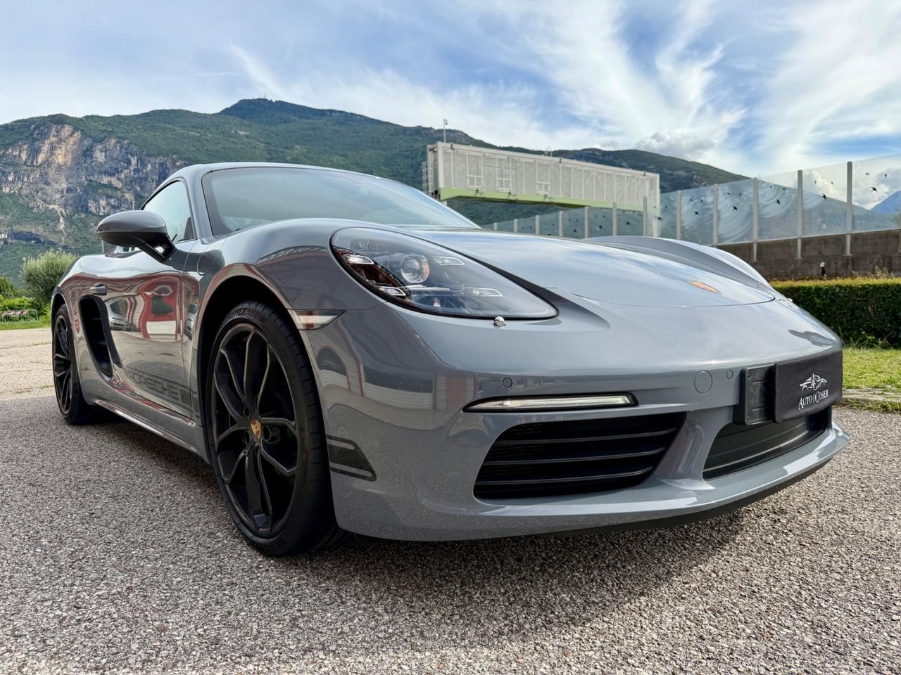 Porsche 718 Cayman 2.0 Style Edition PDK 14.000 KM