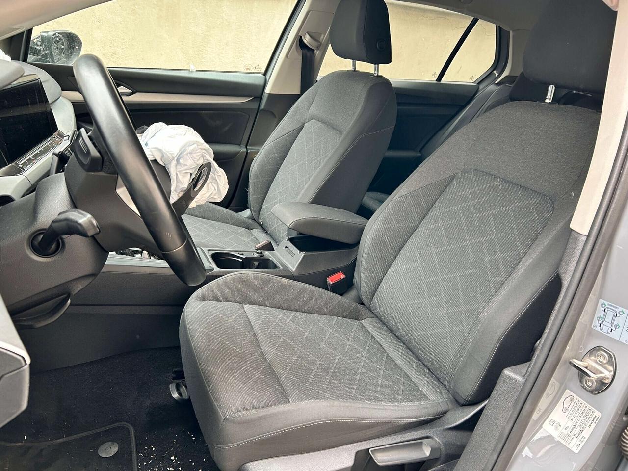 VW GOLF 8 2.0 TDI 150cv DSG - 2021 Incidentata