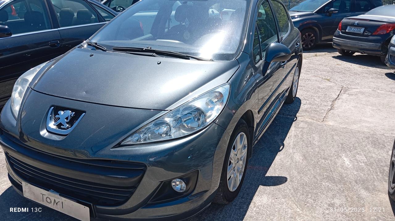 Peugeot 207 1.4 8V 75CV 5p. X Line ECO GPL