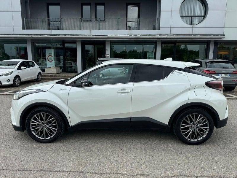 Toyota C-HR 1.8 Hybrid E-CVT Trend