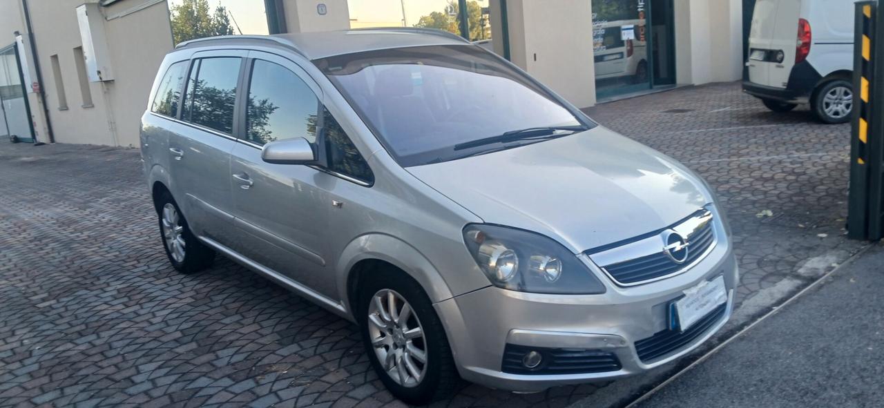 Opel Zafira 1.6 metano 7 posti