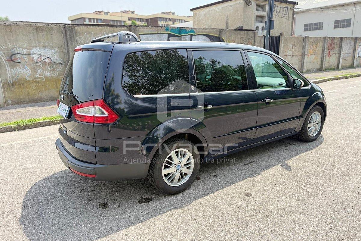 FORD Galaxy 2.0 145 CV Ghia