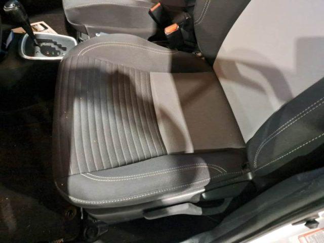 TOYOTA Yaris 1.5 Hybrid 5 porte Business