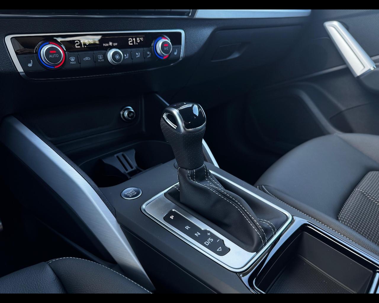 AUDI Q2 35 TDI S-TRONIC QUATTRO IDENTITY BLACK