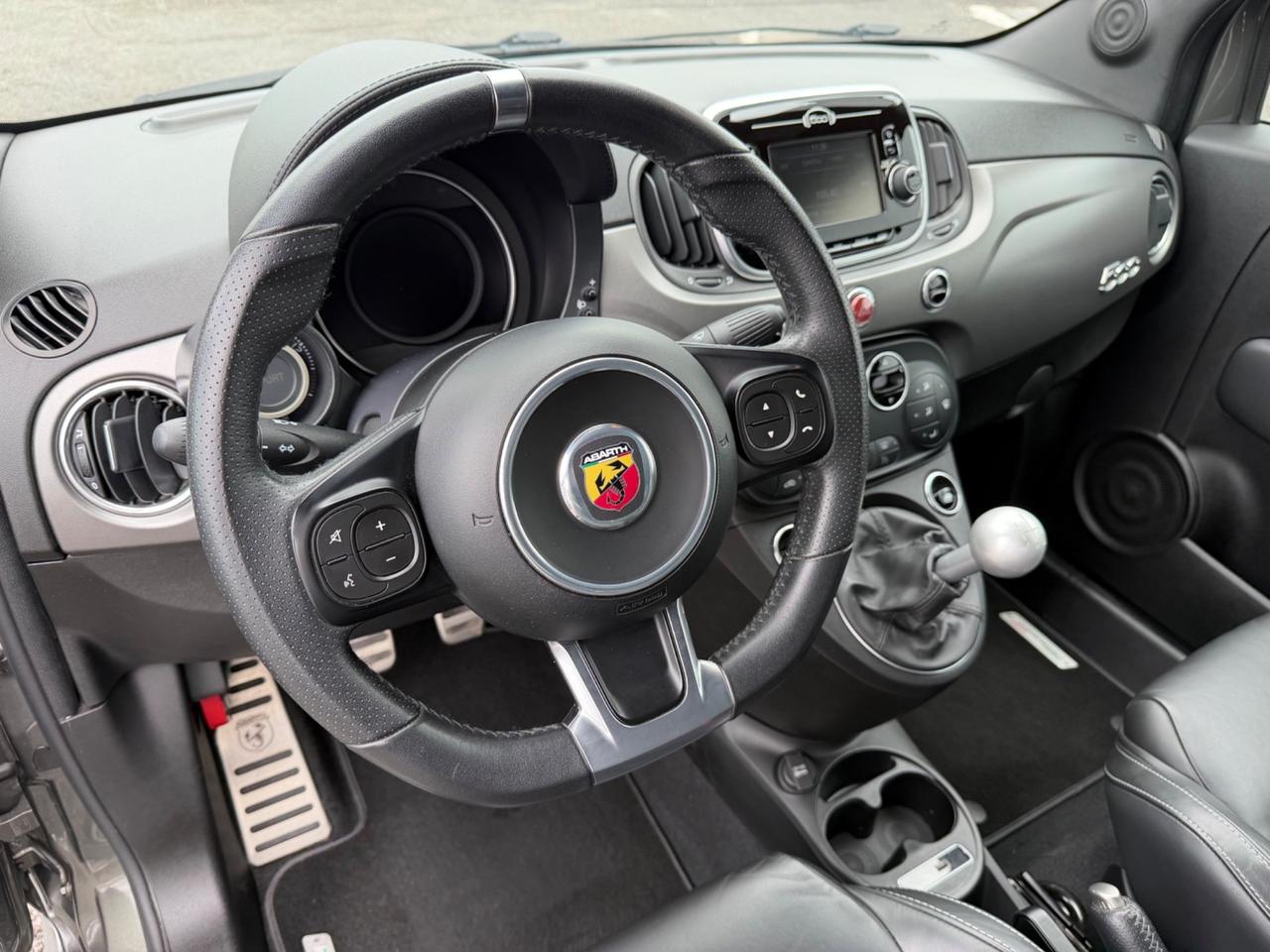 Abarth 595 1.4 Turbo T-Jet 165 CV Turismo