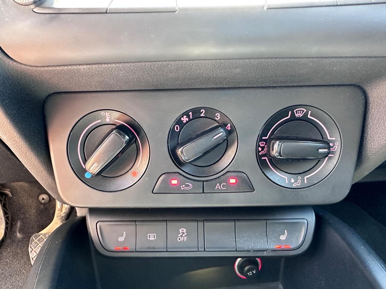 Audi A1 SPB 1.6 TDI S-LINE-2014 XENO/18”