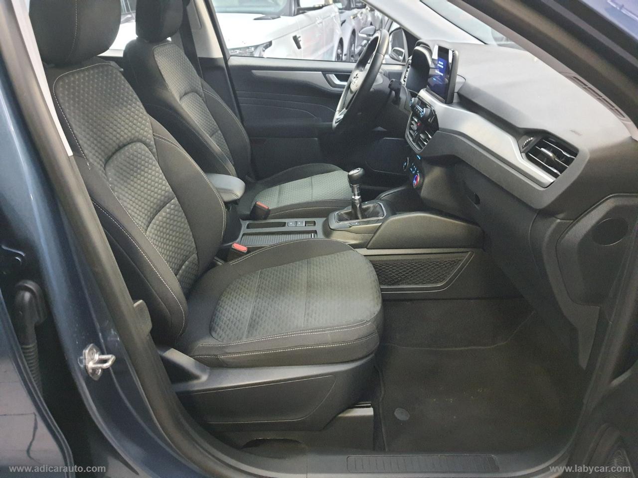 FORD Kuga 1.5 EcoBoost 120 2WD Titanium Bus.