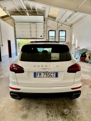 Porsche Cayenne 3.0 Diesel 262 cv, platinium