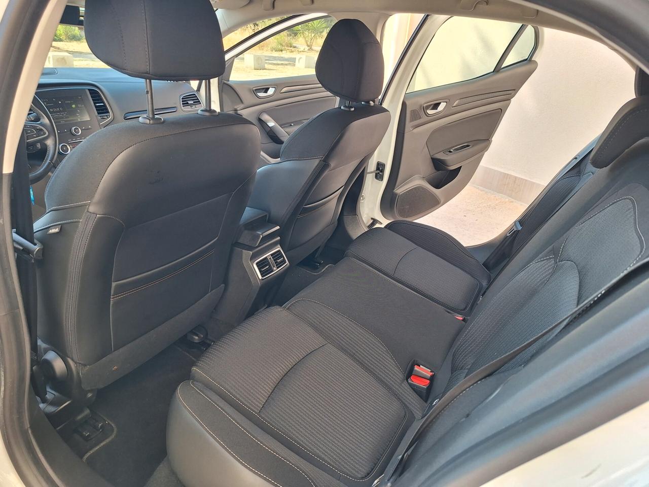 Renault Megane 1.5 dCi 110 CV BERLINA 2016